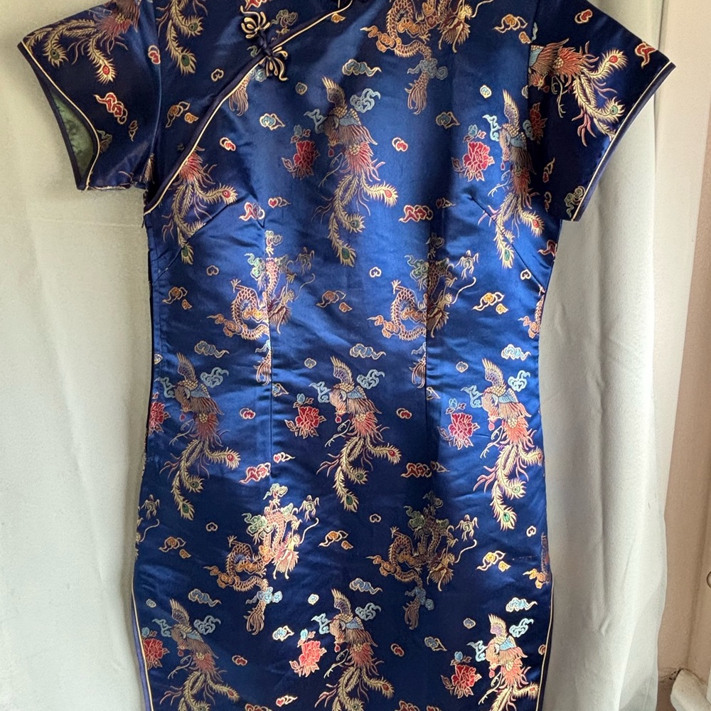 Chic Floral Satin Cheongsam Dress